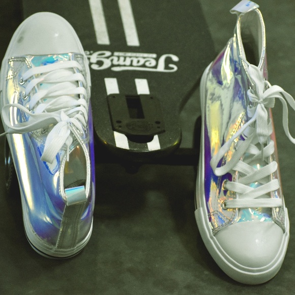 Epic Step Shoes - Mettalic Silver Mirror Sneakers for Women